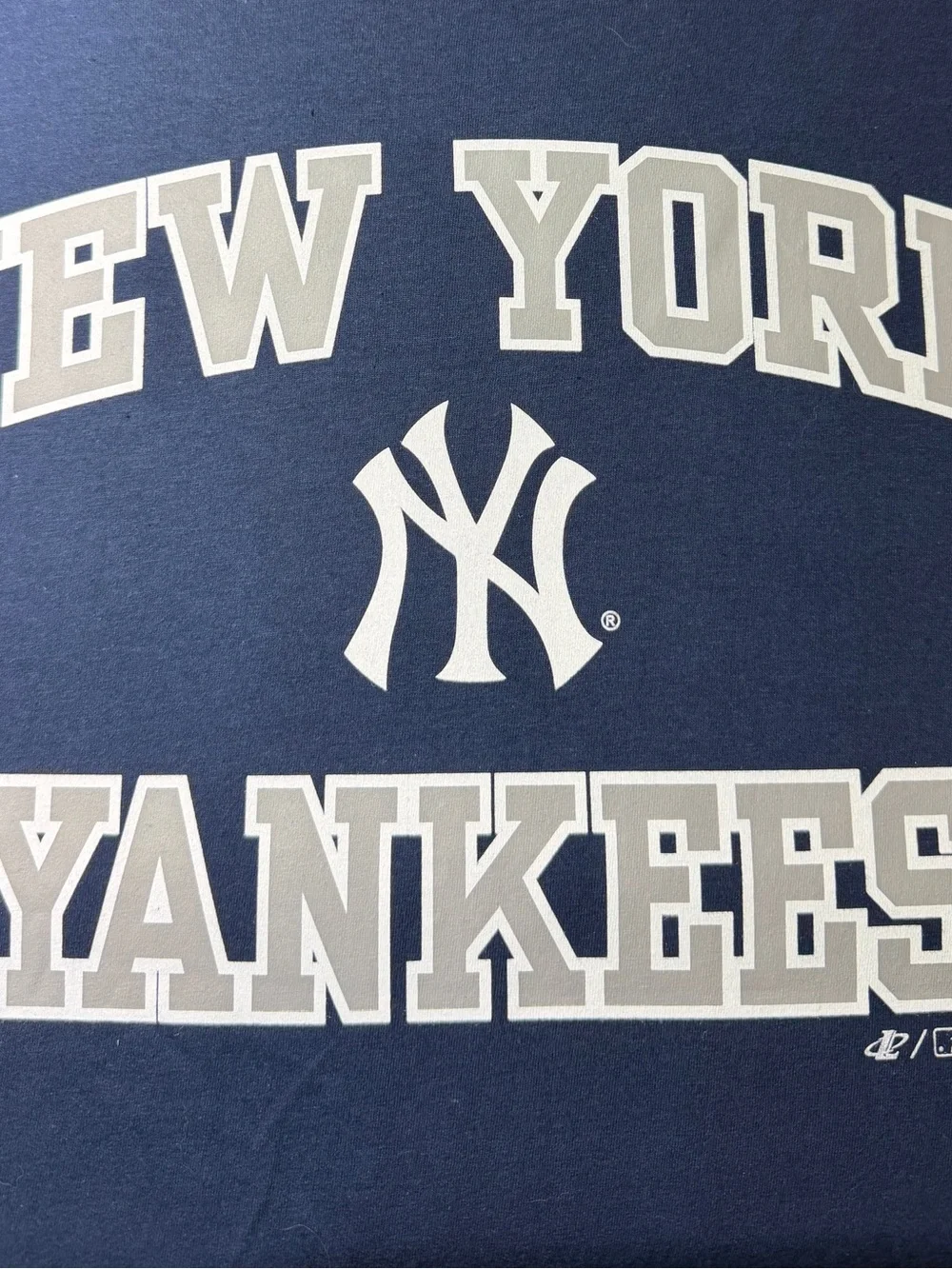 New York Yankees T Shirt NWT Mens Large Blue MLB - Picture 6 of 9